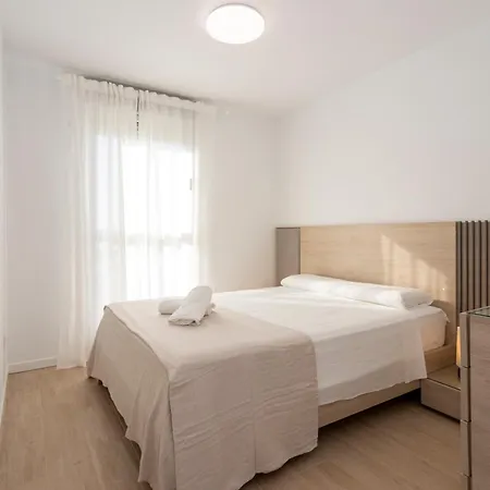 Appartement Marina Real Ii Atico By Bookindenia *
