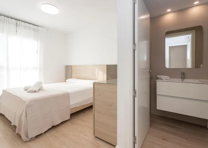 Apartment Marina Real Ii Atico By Bookindenia *